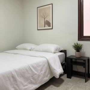 SINGLE ROOM 1 (1)